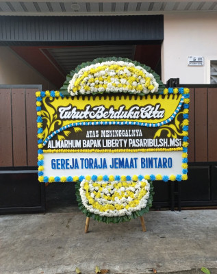 Papan Bunga Duka di Kaliawi