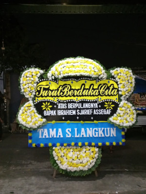 Papan Bunga Duka di Kaliawi