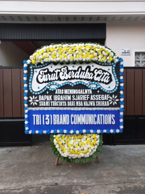Papan Bunga Duka di Kaliawi